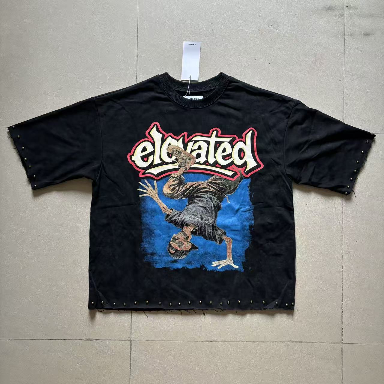 images/a-kleep-mens-elevated-rise-and-rebel-cropped-tee-2003/04.jpg